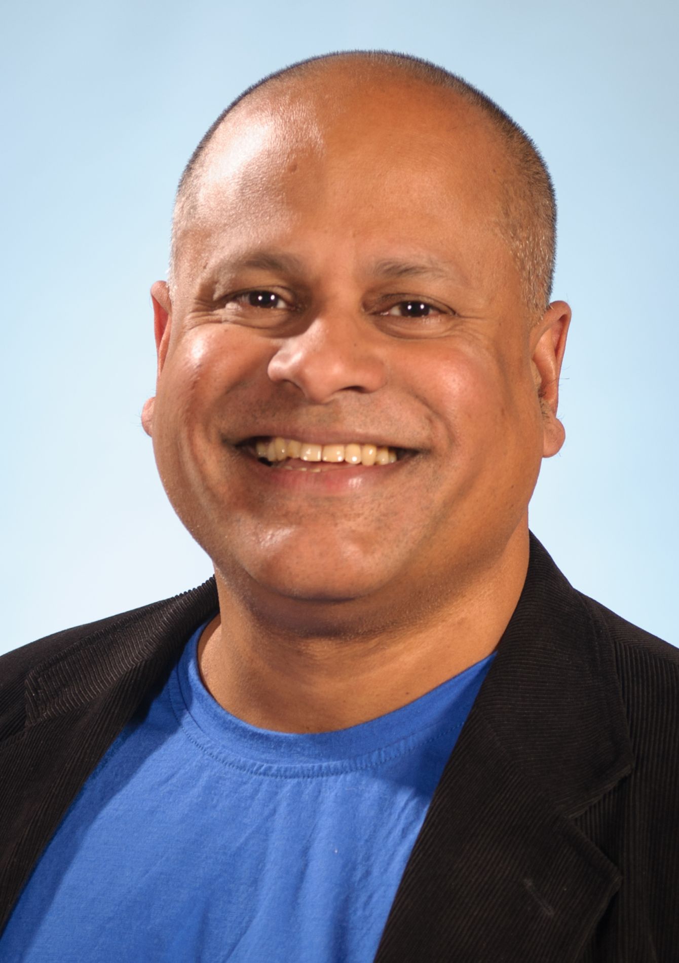 Clinton Fernandes in conversation with Ellen Fanning